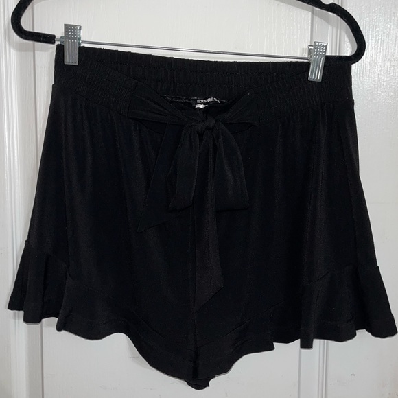 Express Flowy Black Shorts with Waist Bow Tie — Medium - Picture 1 of 5